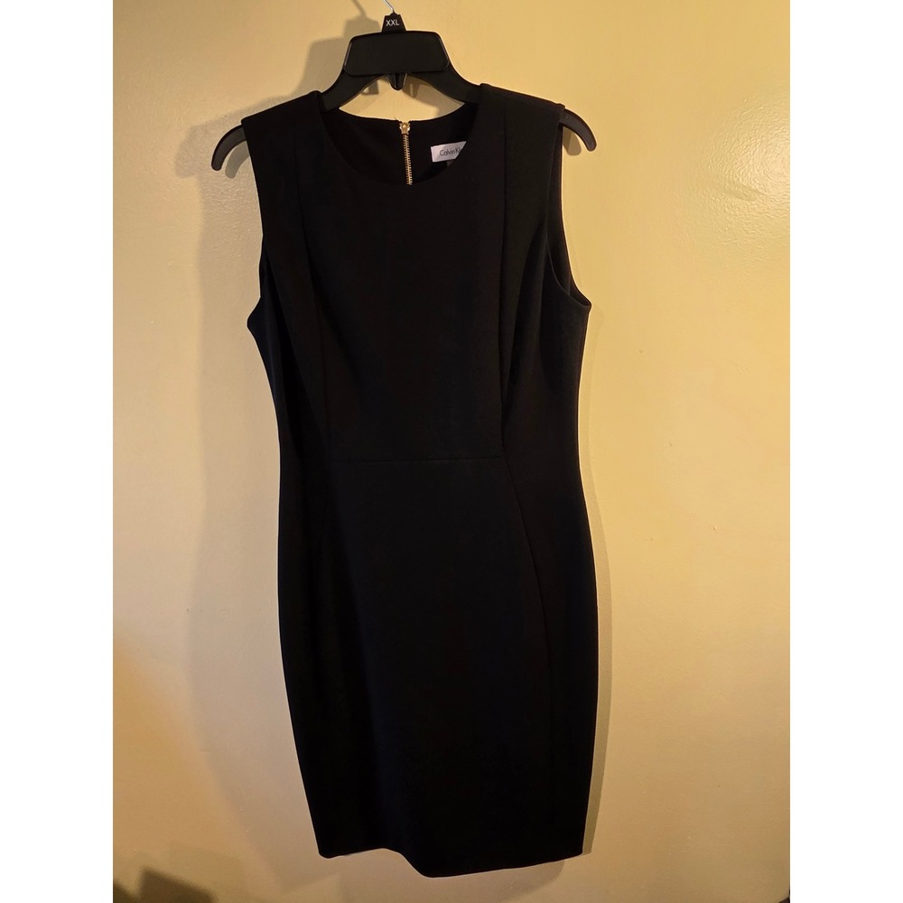 Calvin Klein Black Sleeveless Sheath Dress Gold Back Zip CD6C1A00 Womens 10
